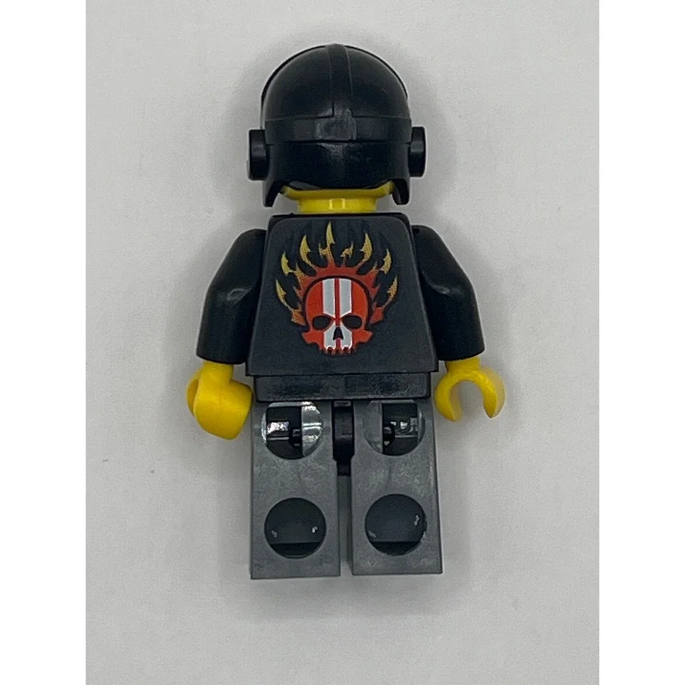 Lego World Racers Minifigure Black Torso Flame Skull Helmet Wr025